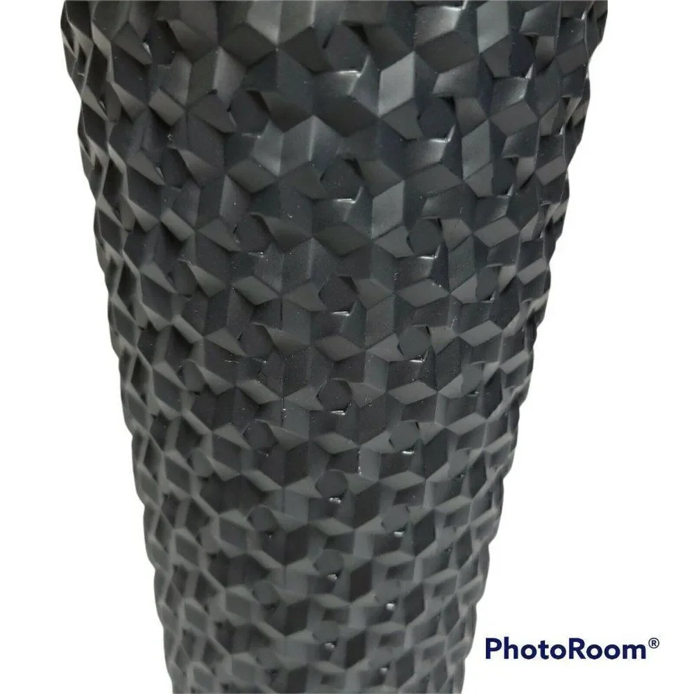 Walmart Textured Tumbler Cup Reusable 26 oz Matte Black Screw Top Lid w/Straw‎
